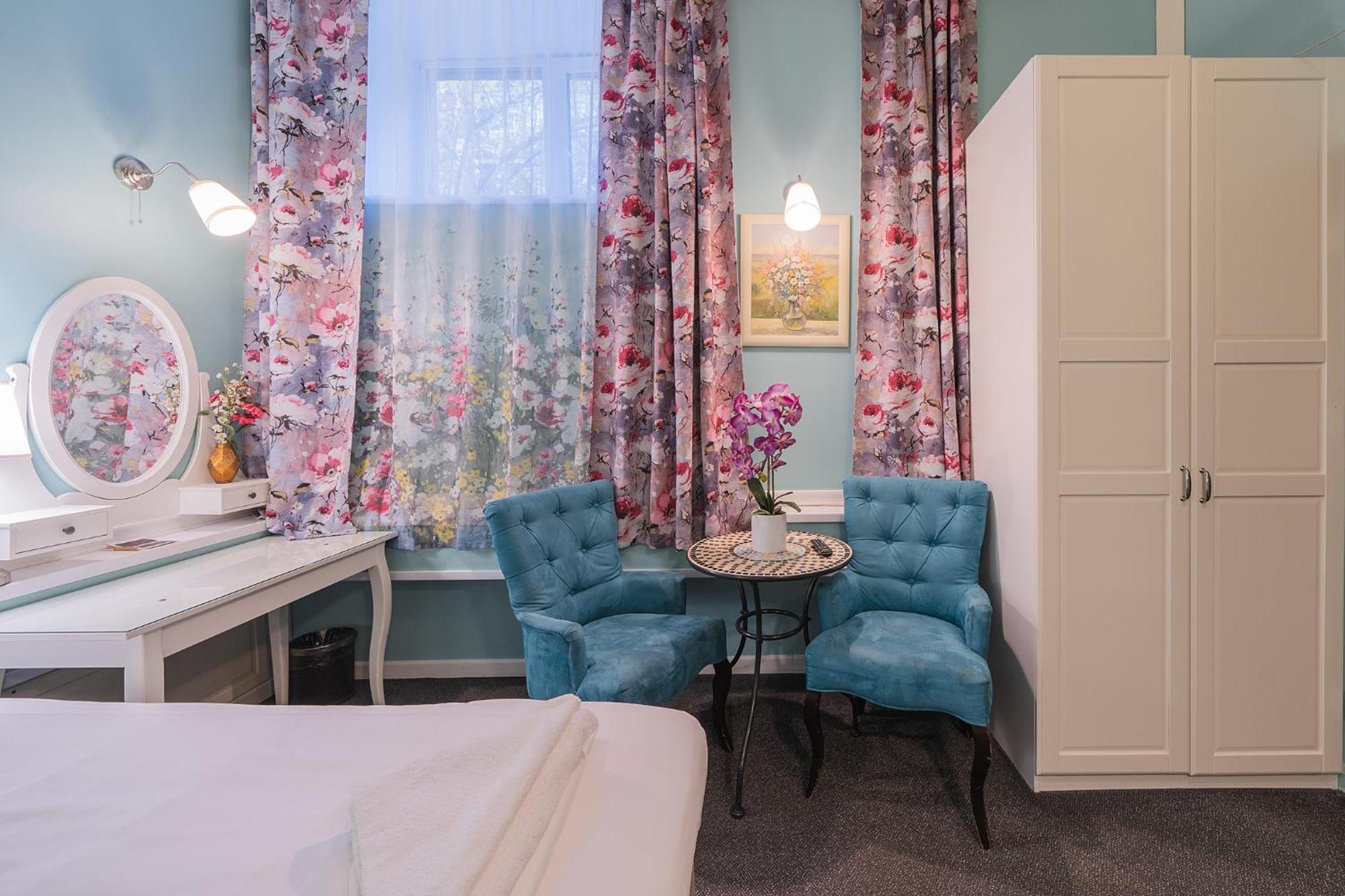 Station Self Check-In Apartments Аеропорт Вільнюс Екстер'єр фото