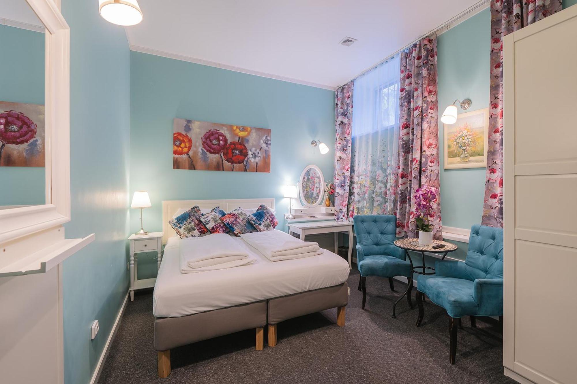 Station Self Check-In Apartments Аеропорт Вільнюс Екстер'єр фото